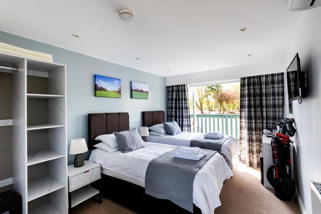 The Vale Golf & Country Club Villa Bishampton Exteriör bild